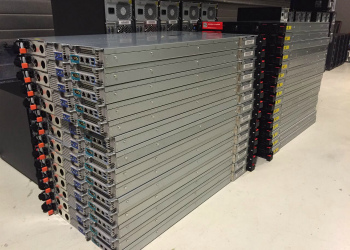 Servers & power cabling